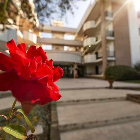 Le Residenze Di Santa Costanza - Mirto/Corbezzolo Aparthotel Сан Винченцо Екстериор снимка