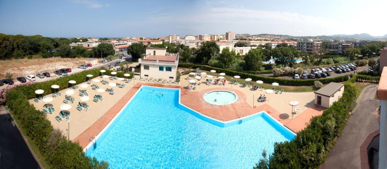 Le Residenze Di Santa Costanza - Mirto/Corbezzolo Aparthotel Сан Винченцо Екстериор снимка